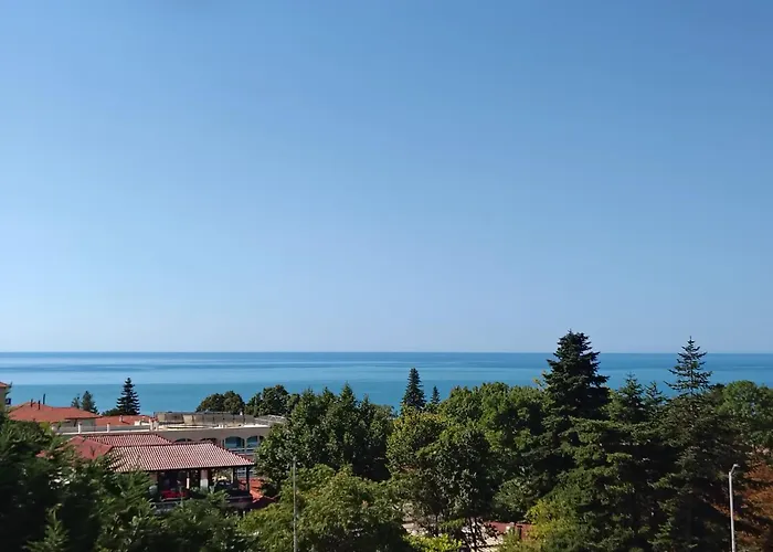 ивела Apartment *